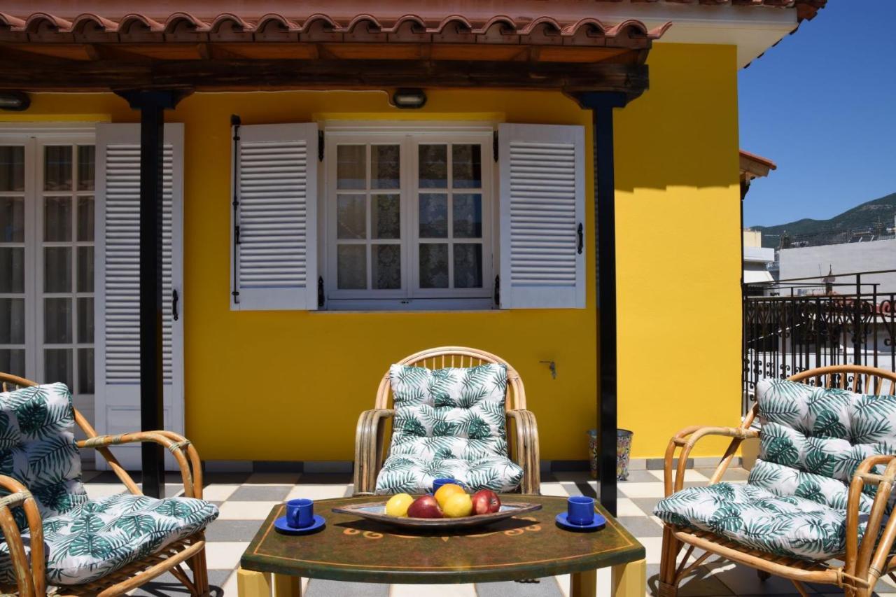 קלמאטה The Yellow Art Home מראה חיצוני תמונה