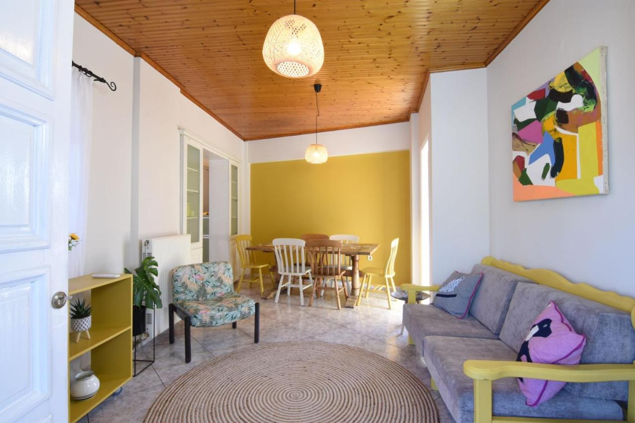 קלמאטה The Yellow Art Home מראה חיצוני תמונה